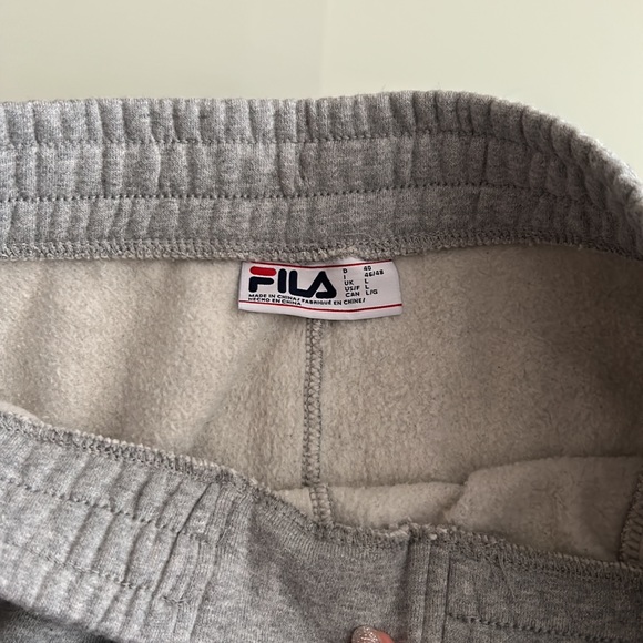 Fila joggers - Picture 3 of 3